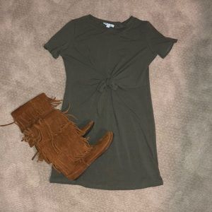 Minnetonka Fringe boots!